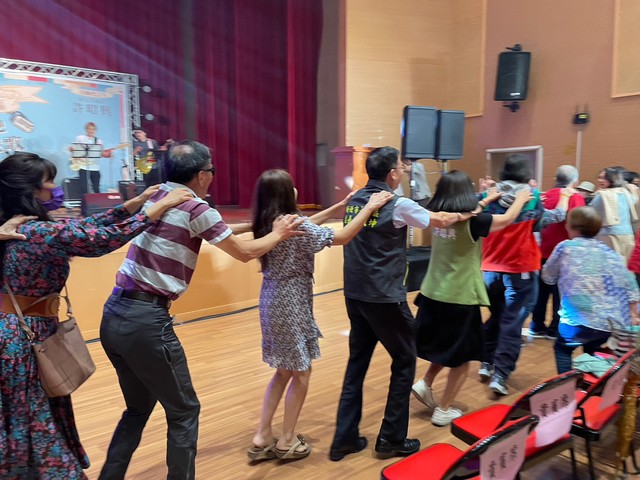 圖片8重回年輕舞廳好時光