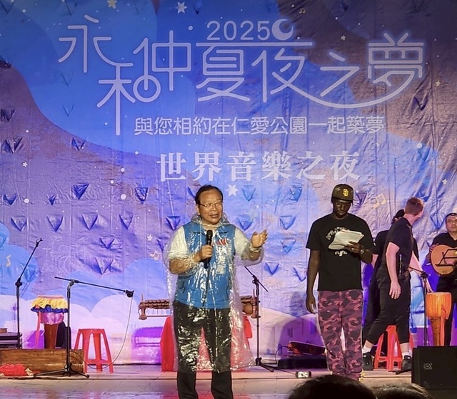 圖片26 7/19世音之夜林德福立委致詞