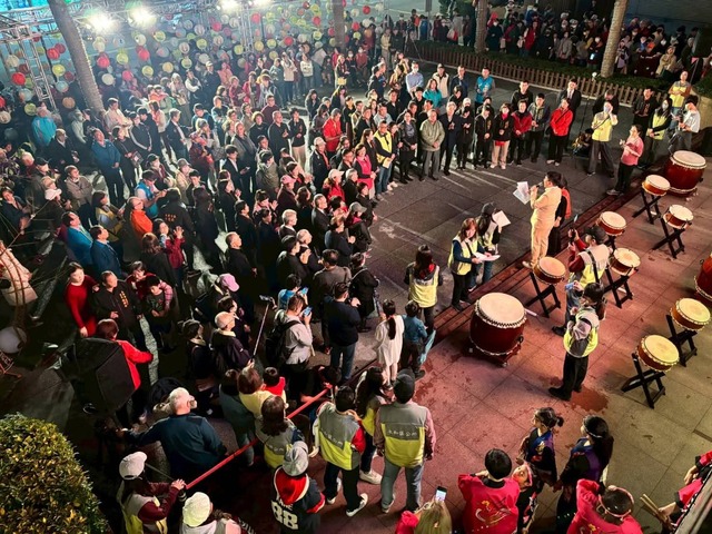 市民共同參與等待點燈